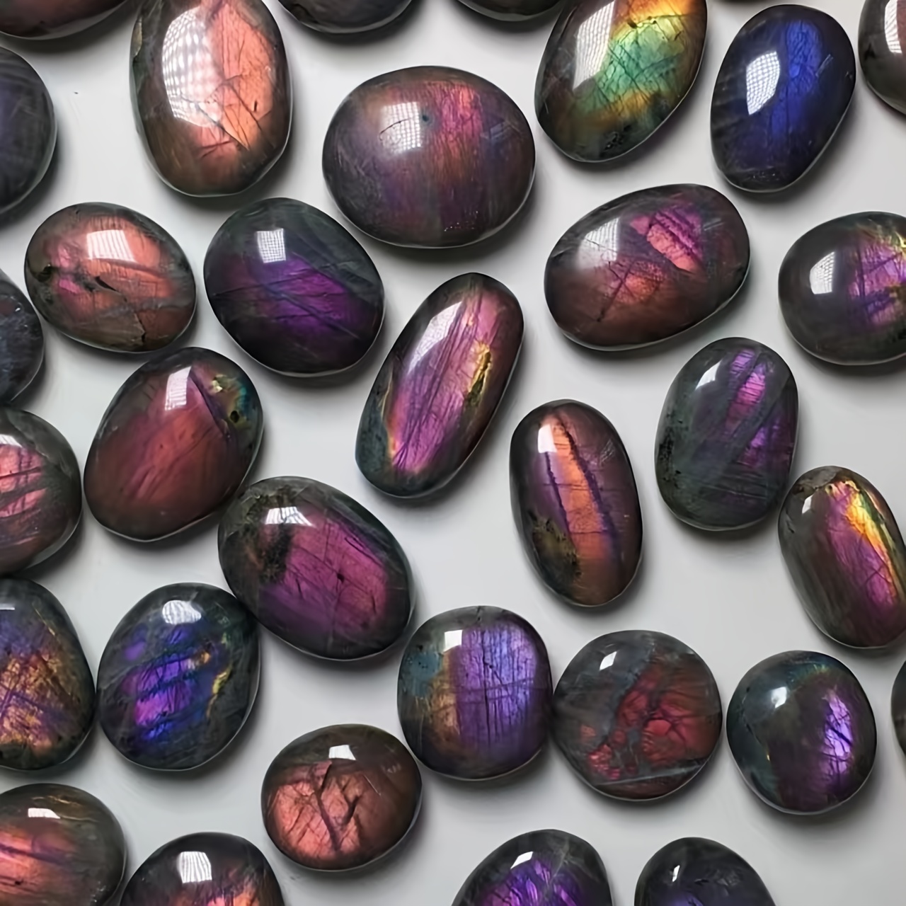 

serenity Gems" 1pc Natural Purple Labradorite Palm Stone - Polished For Decoration, Multicolor Energy Gemstone With Unique Cracks & Chips