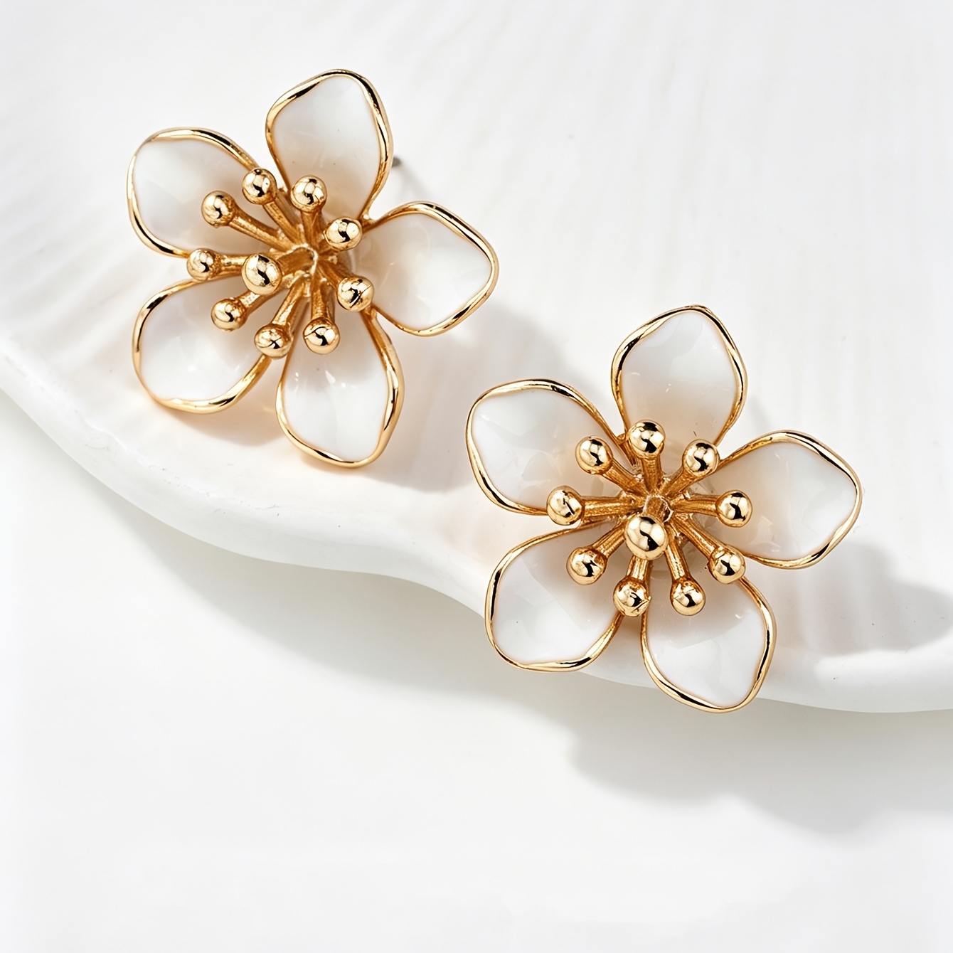 TEMU 1 Pair Of European, American, Japanese And Korean Alloy Gold-plated Enamel Cherry Five-petal Flower Earrings Suitable For Women' Spring, Summer
