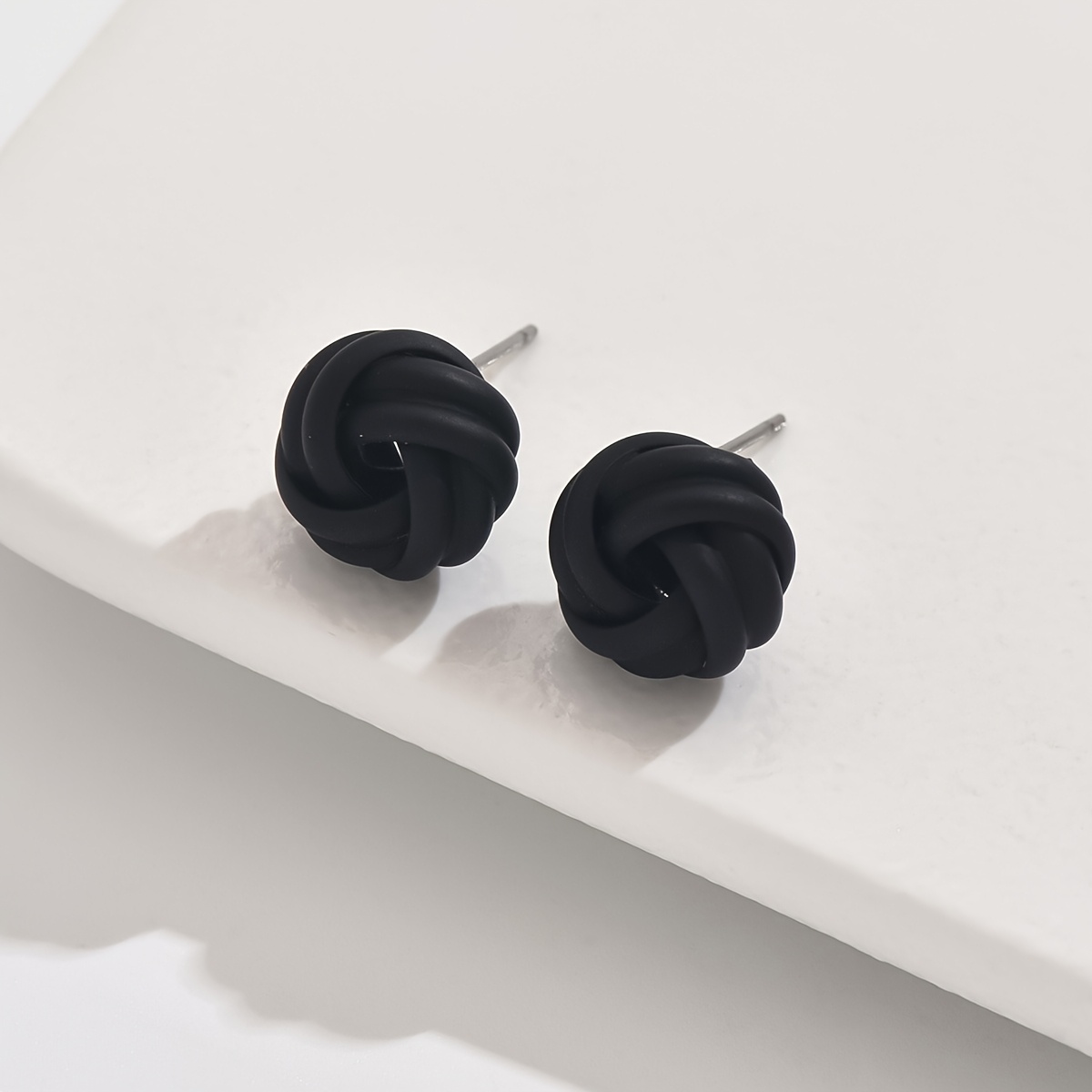 2pcs Twisted Flower Ear Studs