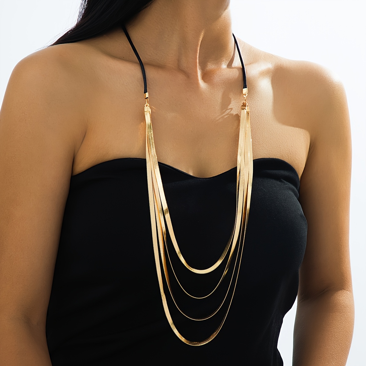 Image of A Stylish And Sophisticated Snake Bone Chain Necklace, Perfect For Women' Wear, Gifts, And Parties In The Autumn And Winter