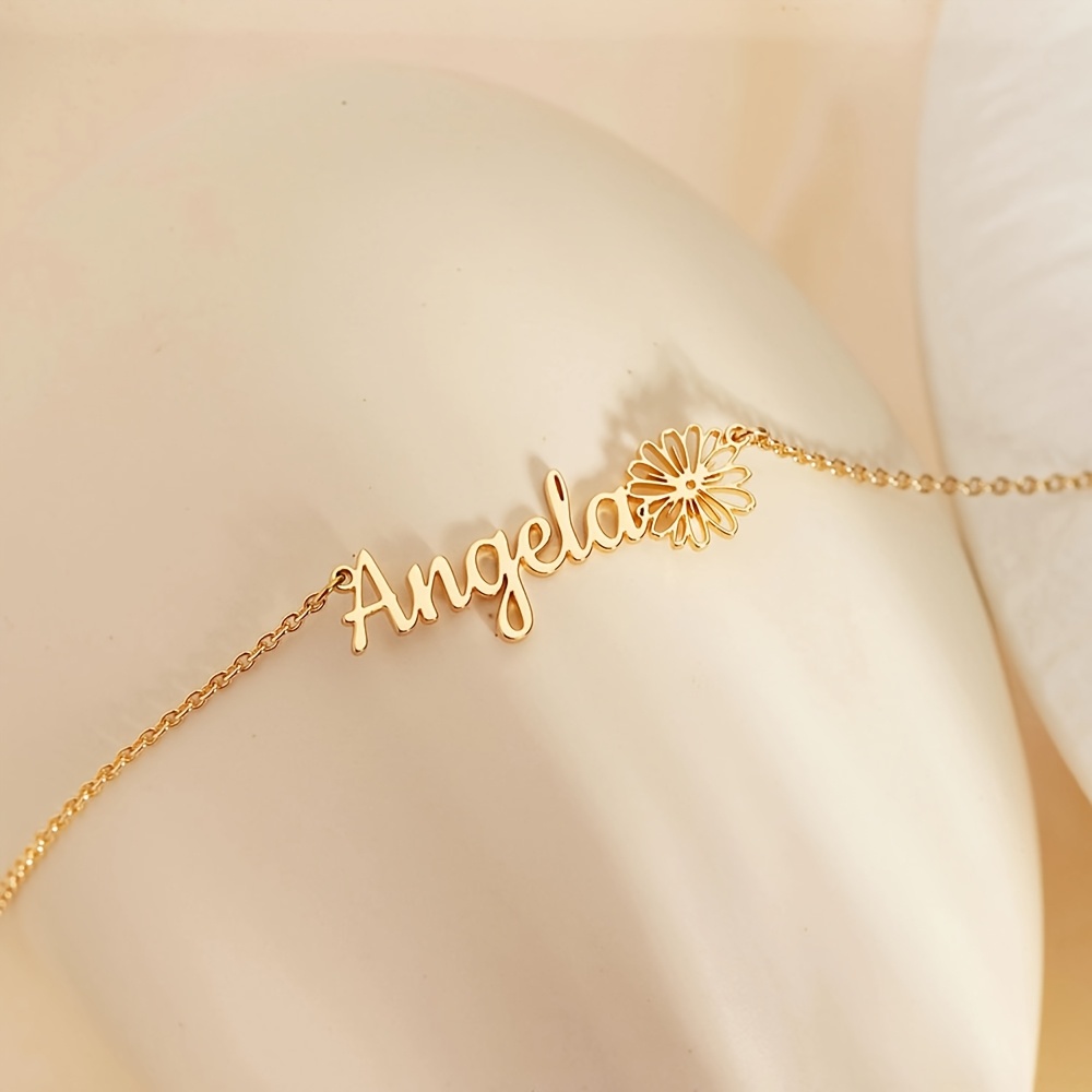 Women's Personalized Exquisite Name + Birth Flower Pendant Necklace