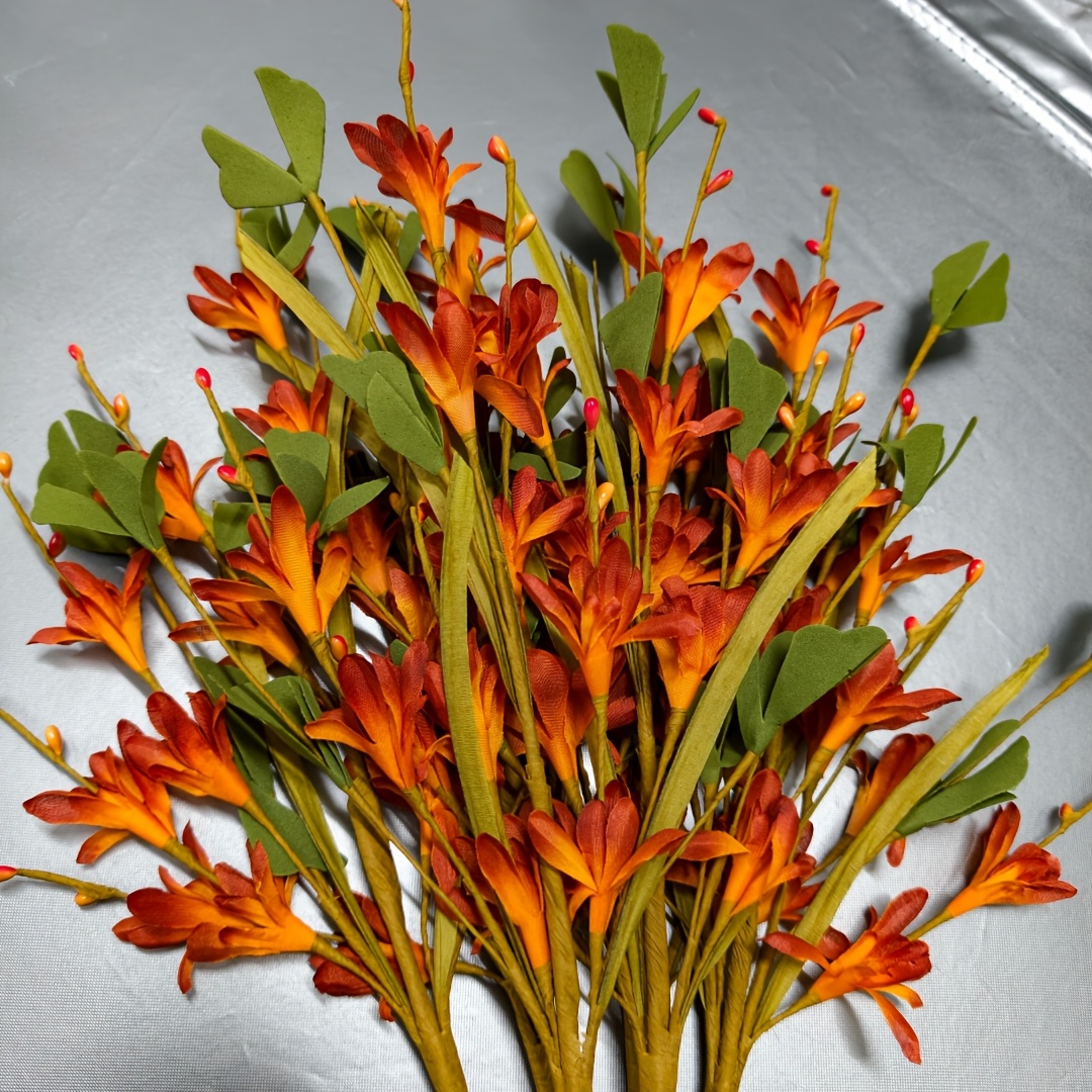 TEMU Juego de 4 piezas de decoraciones de flores artificiales de otoño, adornos florales para de Acción de Gracias, flores pequeñas naranjas, flores