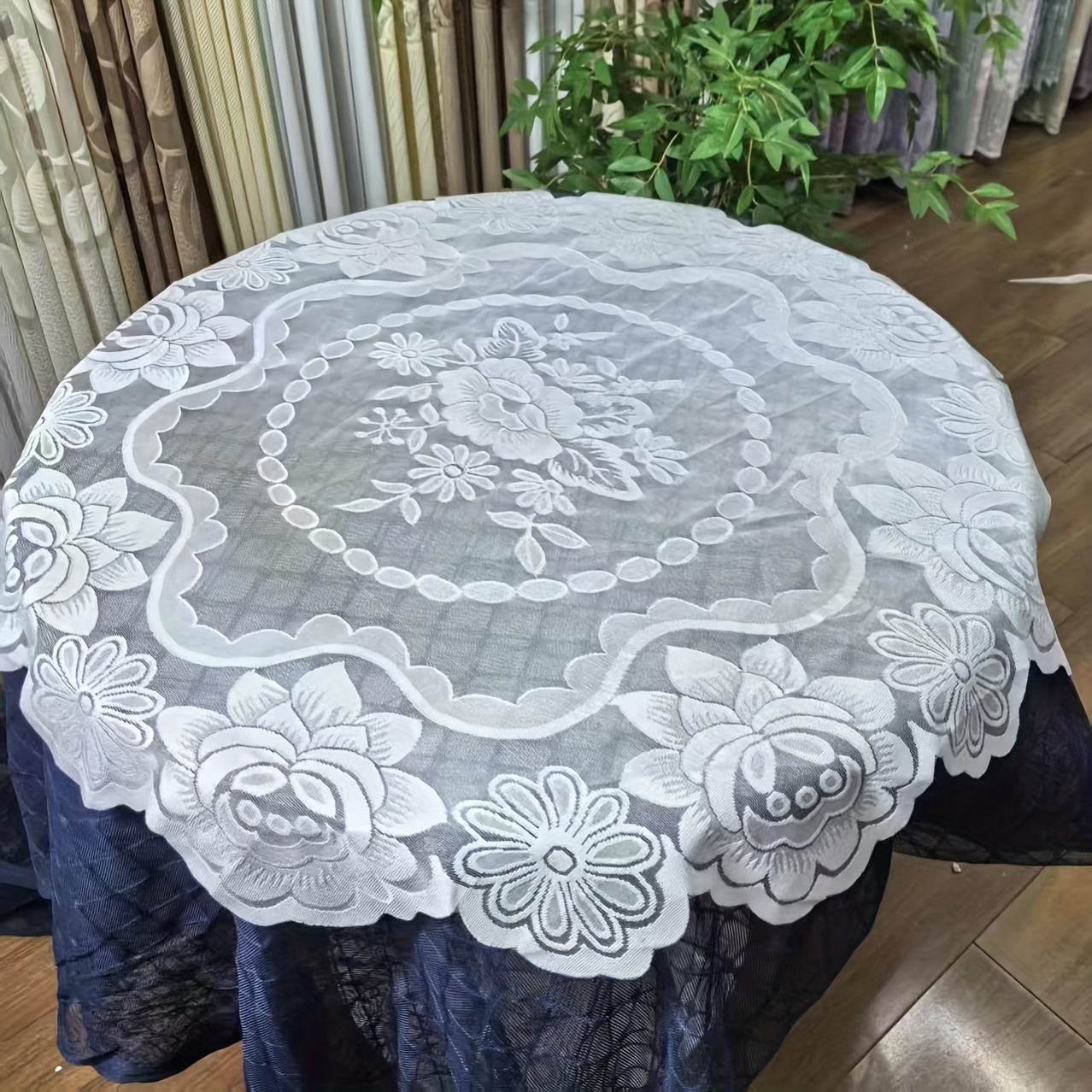 TEMU 대형 35.43인치 라운드 우아한 화이트 플로럴 레이스 테이블 커버, 스캘럽 엣지 - 기계 제작 장식용 식탁, 크리스마스 장식, 접시, 핫 디시 & 센터피스 - 다용도 장식 커버