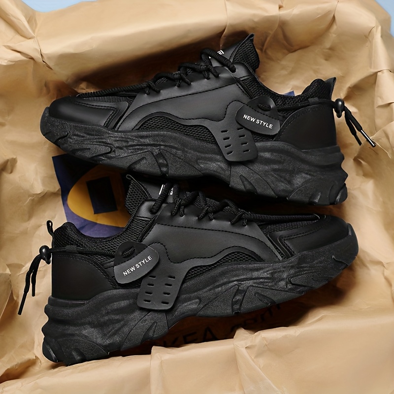 

1 Pair Men' Sneakers - Outdoor Shoes, Solid Color, Low Top With Round Toe, Upper, Fabric Inner, Pvc Sole, Fabric Insole, Lace-up Closure