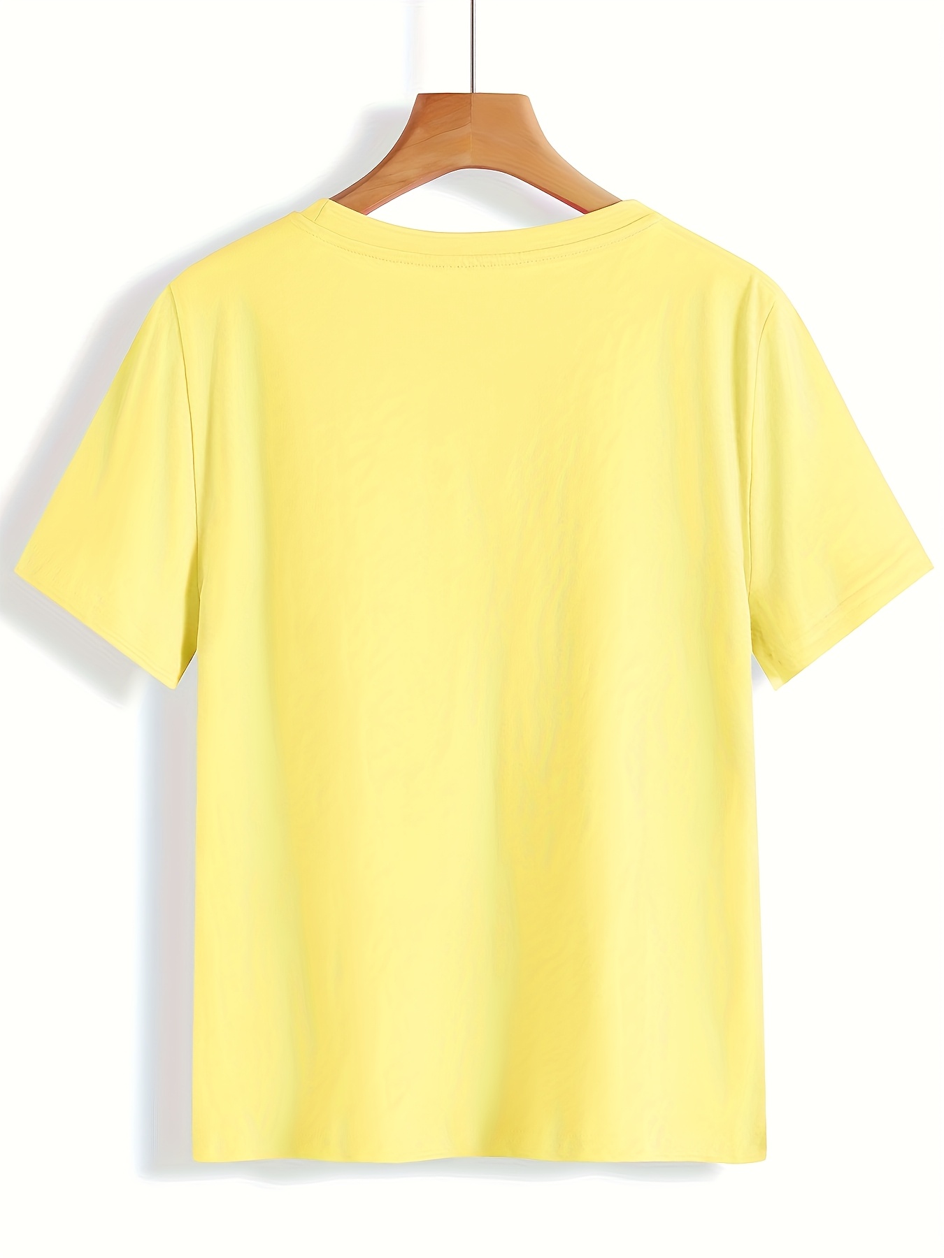 Women'S Plus Size Casual V-Neck T-Shirt, Polyester 95.0% Spandex 5.0%, Solid Color Knit Fabric, Retro Vacation Style Short Sleeve Tee for Spring/Summer, Ladies T Shirts