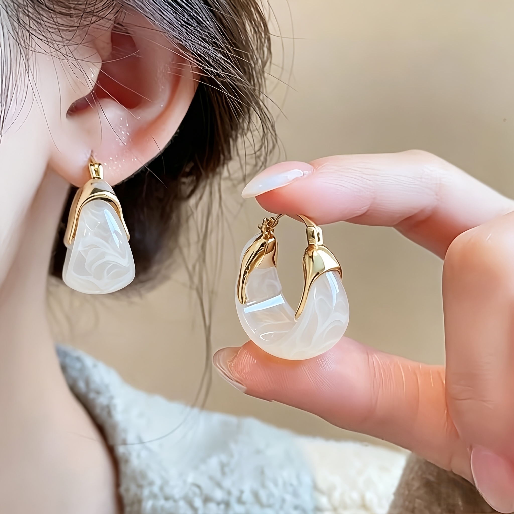 TEMU 2pcs Ladies Fashion Circular Earrings High-end Sense Earrings Elegant And Versatile For Daily Wear