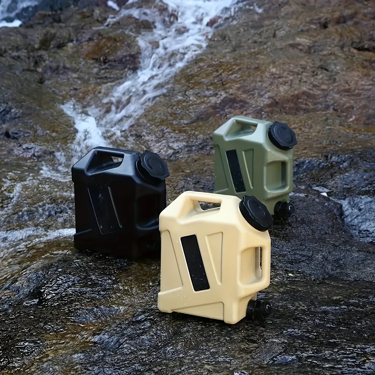 11-12L/2.9-3.2Gal Military Green Portable Water Tank with Faucet - Durable Leakproof Design, Ergonomic Handle & Carrying Straps for Camping, Hiking, Emergency Storage, Water Storage Tank, Hiking Essentials, Robust Construction, Sturdy Construction