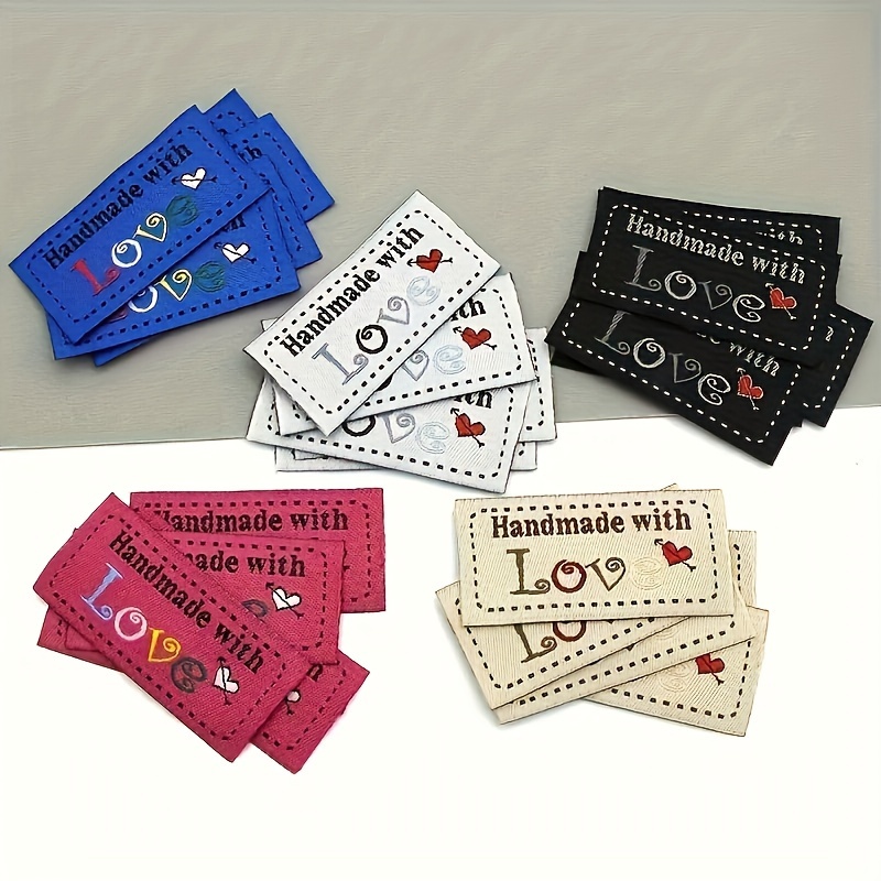 

50pcs Mixed Color Universal Clothing Woven Labels, Fabric Labels, Heart-shaped Handmade Clothing Accessories, Handmade Label Splicing Labels, Knitted Products, Valentine's Day Crafts Gift