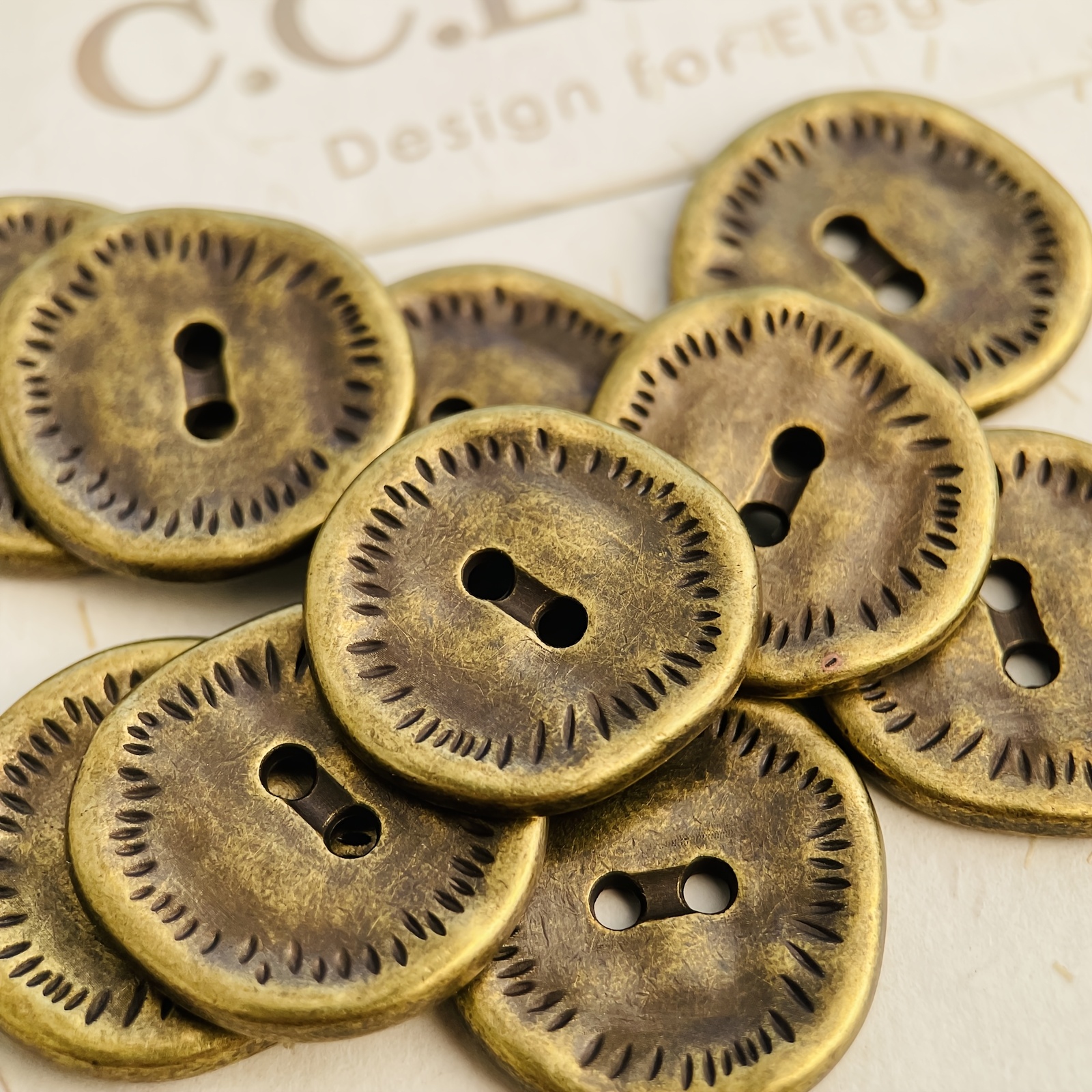 TEMU [vintage Sewing Buttons] 10pcs Bronze & Silvery Vintage Metal Sewing Buttons |18mm Handmade Design For Clothing, Hair Accessories, Bags, Belts,