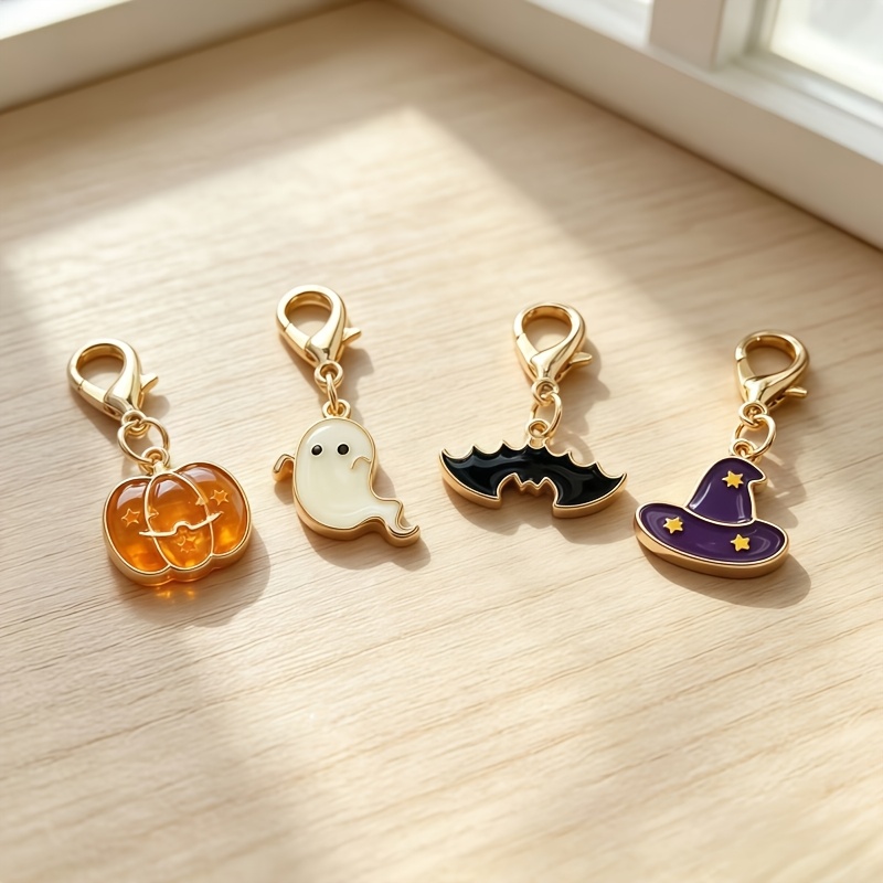 TEMU Ensemble de pendentifs porte-clés d'Halloween, 4 pièces Citrouille Chauve-souris Chapeau de sorcière Enamel Fermoir Breloques, Cadeau de fête