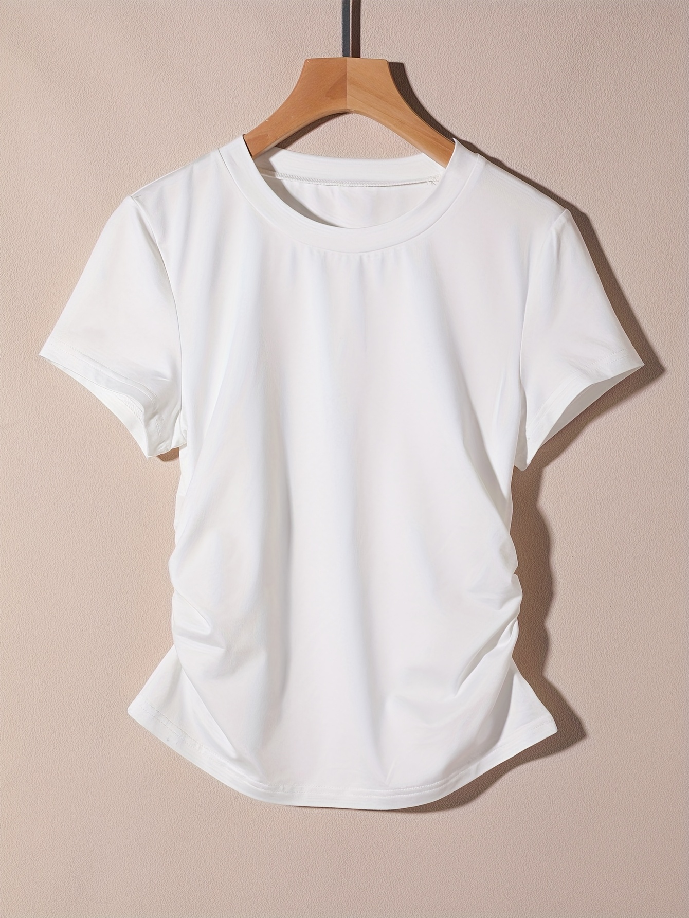 Women's Elegant Ruffled Short Sleeve T-Shirt - Round Neck Casual Top, Solid Color, Machine Washable, All-Season Comfort Fit, Ladies T Shirts, Versatile Clothing, Simple Fashion, Texture