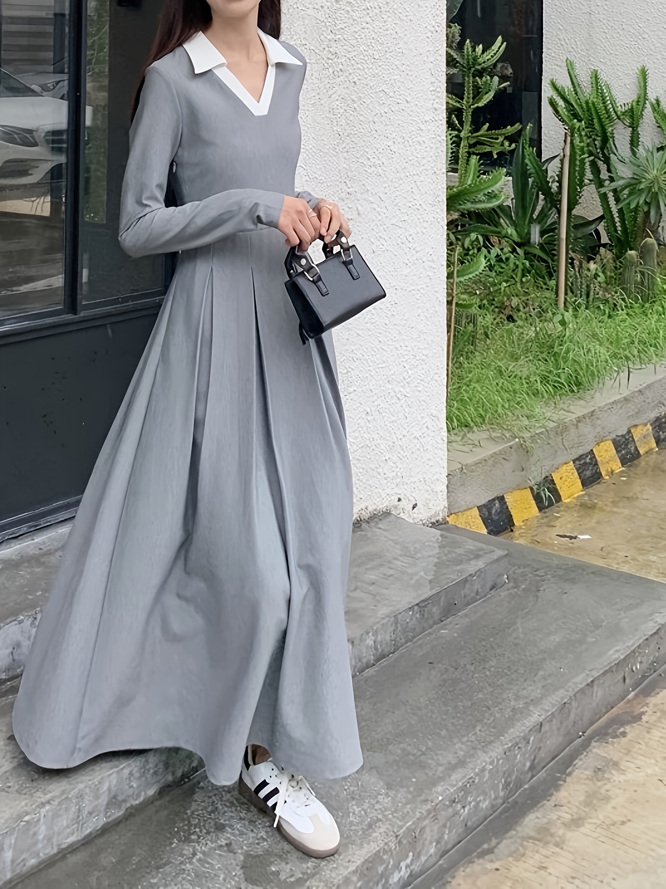 midi skirts and dresses Kelsie' Black Pleated Midi Skirt main image 1