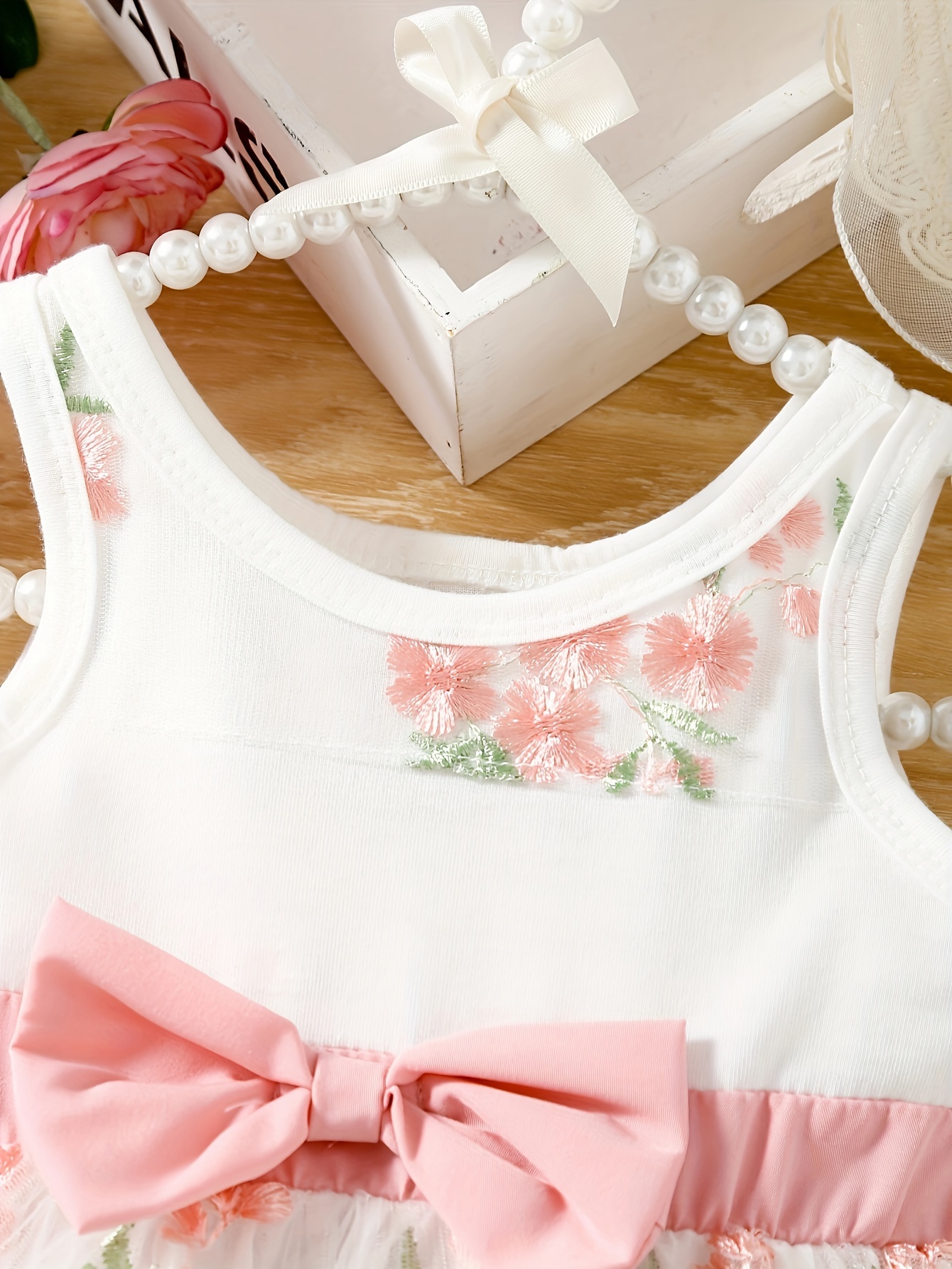 Baby Girl Solid Color Halter Neck Design Tirregular Hem Dress For Special Ocassion