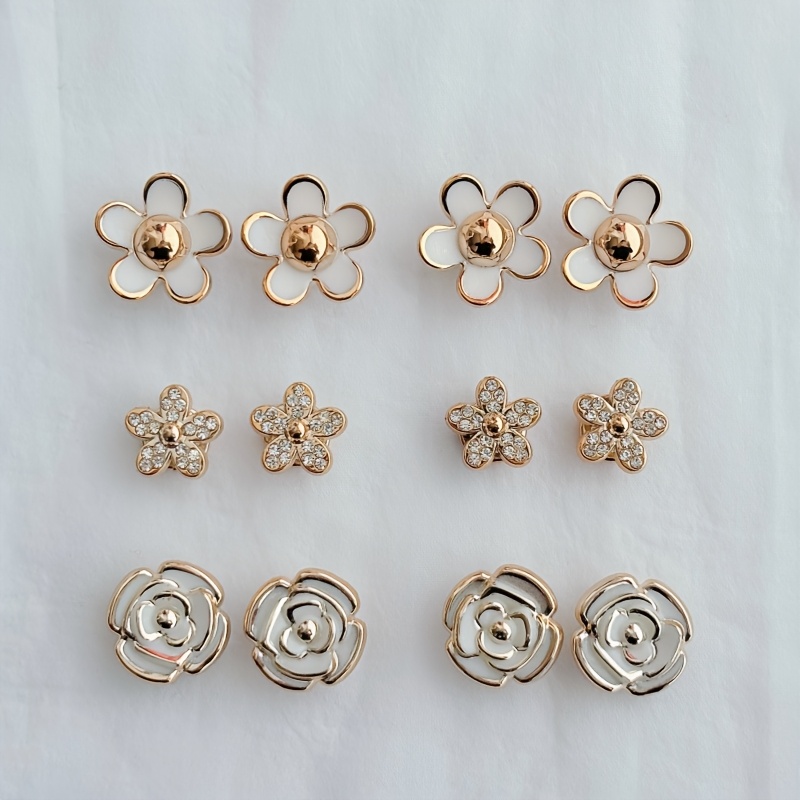Image of 12pcs Cute Floral Shoe Charms Set, Decorative Shoe Additions, Durable Abs Material, Compatible For Sandal And Slipper Decoration, Without Battery