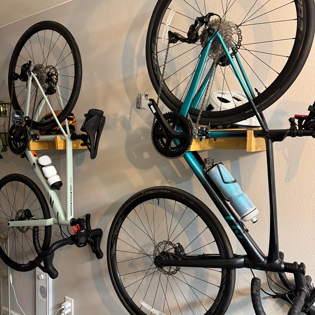 1pc Wooden Bike Wall Mount - Indoor Bicycle Rack, Hardwood Bike Rack Storage with Removable Shelf, Weighing up to 18.14 KG, Saves Space, Ideal for Storing Road Bike Helmets and Household Items
