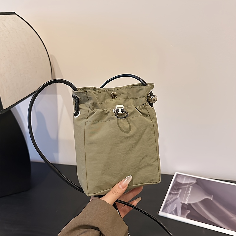 TEMU Bolso bandolera para mujer, moda retro casual color liso de nailon mini bolso para teléfono móvil , bolso de para mujer, correa de ajustable,