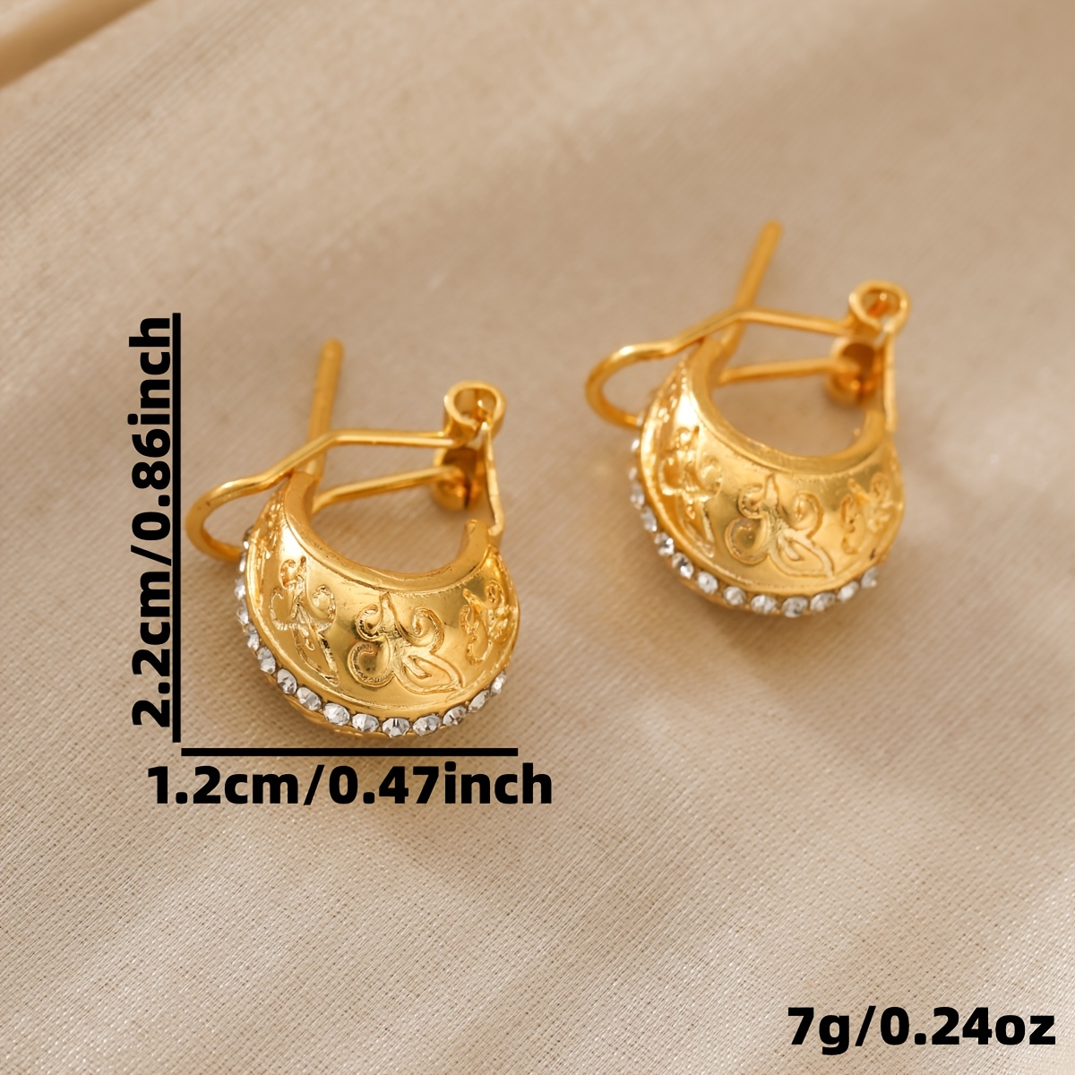 Vintage Egg-Shaped Synthetic Zirconia Ear Cuffs