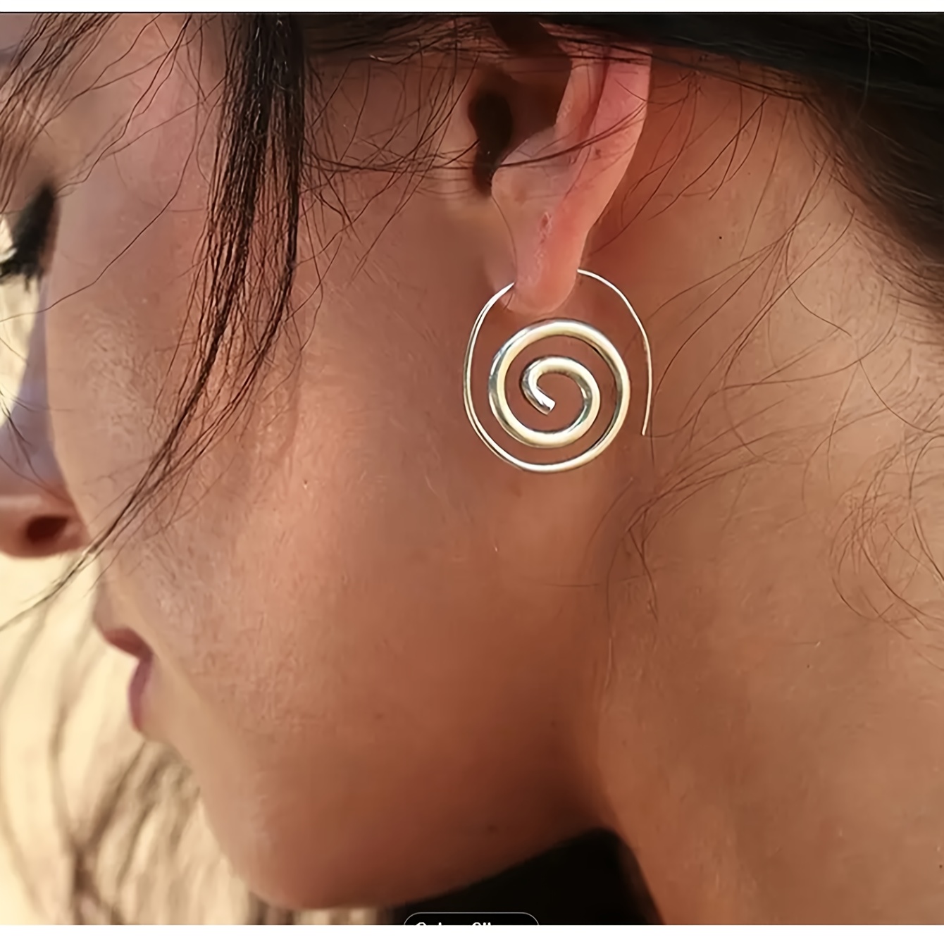 E-shop 1 vergoldete Spiral-Creolen, elegantes Vintage-Design, vielseitiges Modeaccessoire für alle Gelegenheiten, Modeaccessoire für Damen