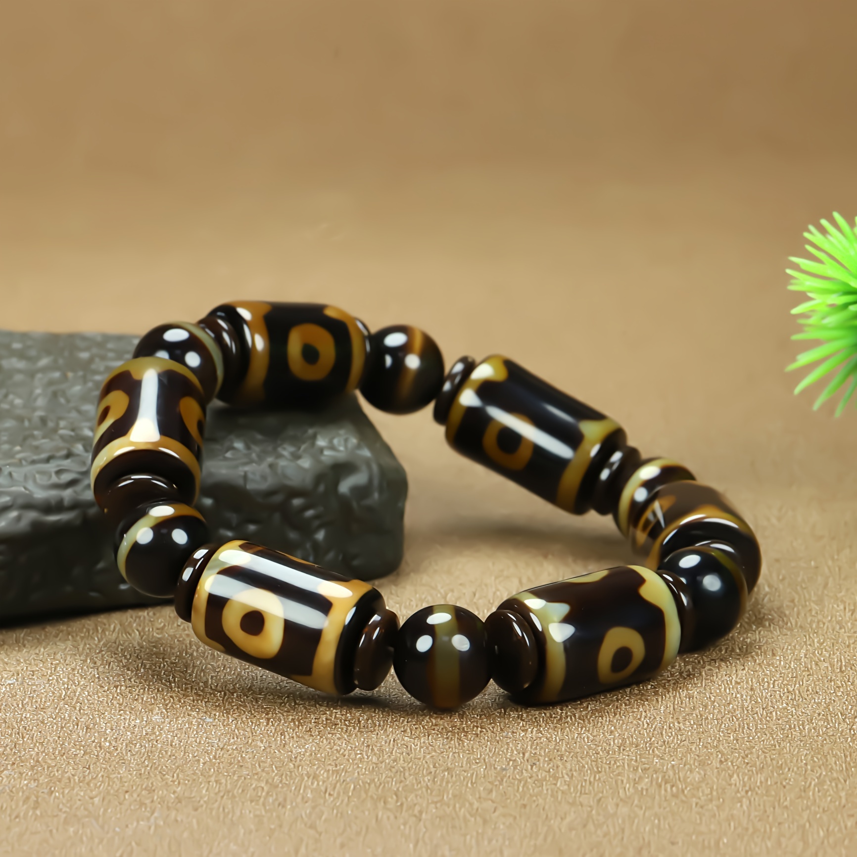 

Tibetan Style Elegant Vintage Three-eyed Dzi Bead Agate Bracelet For Men And Women