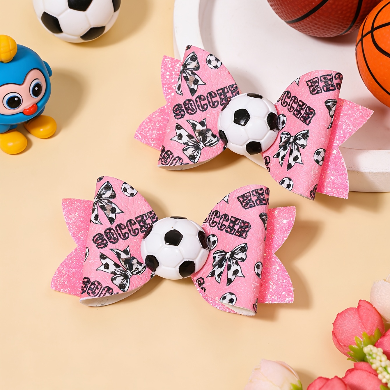 TEMU 2pcs de pinces à cheveux roses avec nœud et paillettes imprimées de soccer, chapeau de sport et cool, pince latérale américaine rétro piquante,