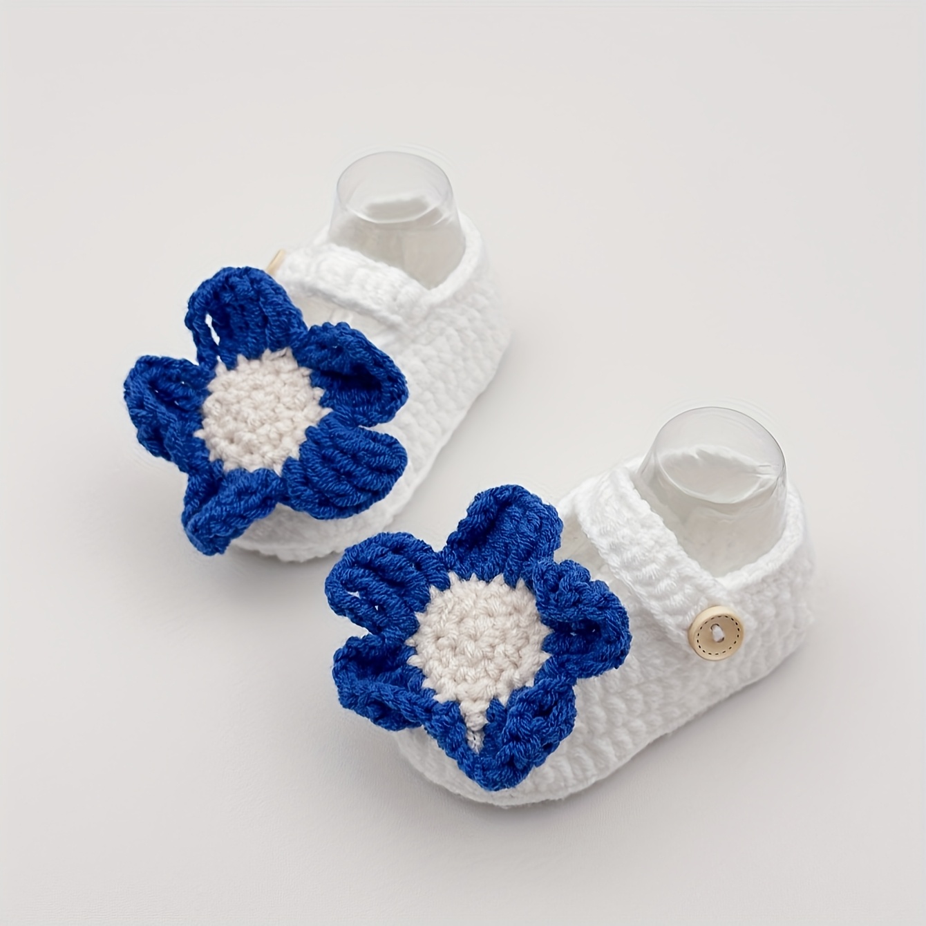 pair handmade crochet flower baby walking shoes casual Temu