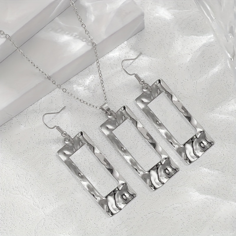 TEMU Conjunto de Joyería para Mujer de 3 Piezas, Estilo Moderno y , Aretes Geométricos Rectangulares Irregulares , Collar, Set de , Aportaciones