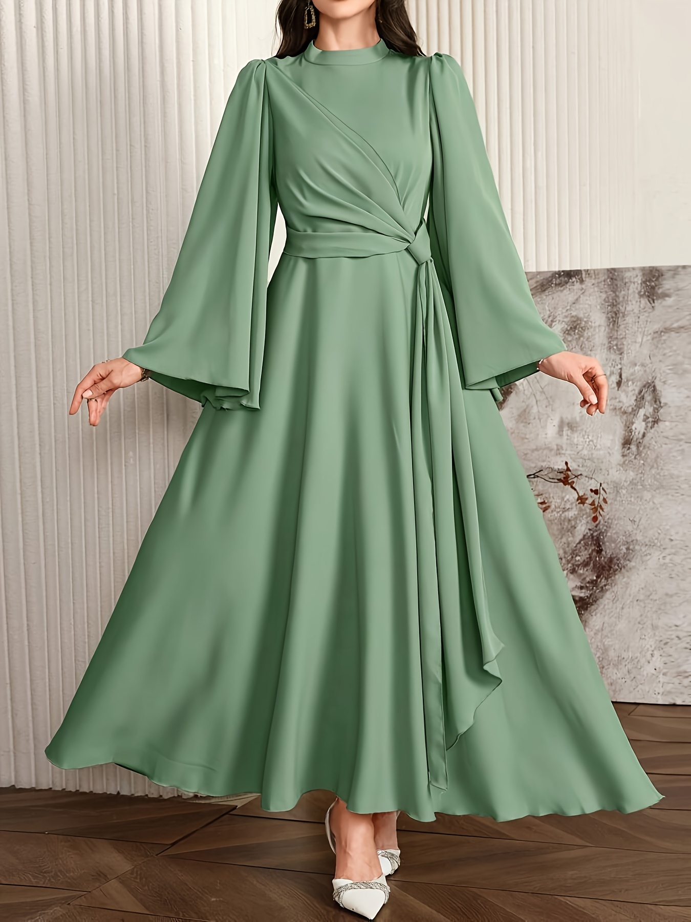 modest dresses - United Arab
