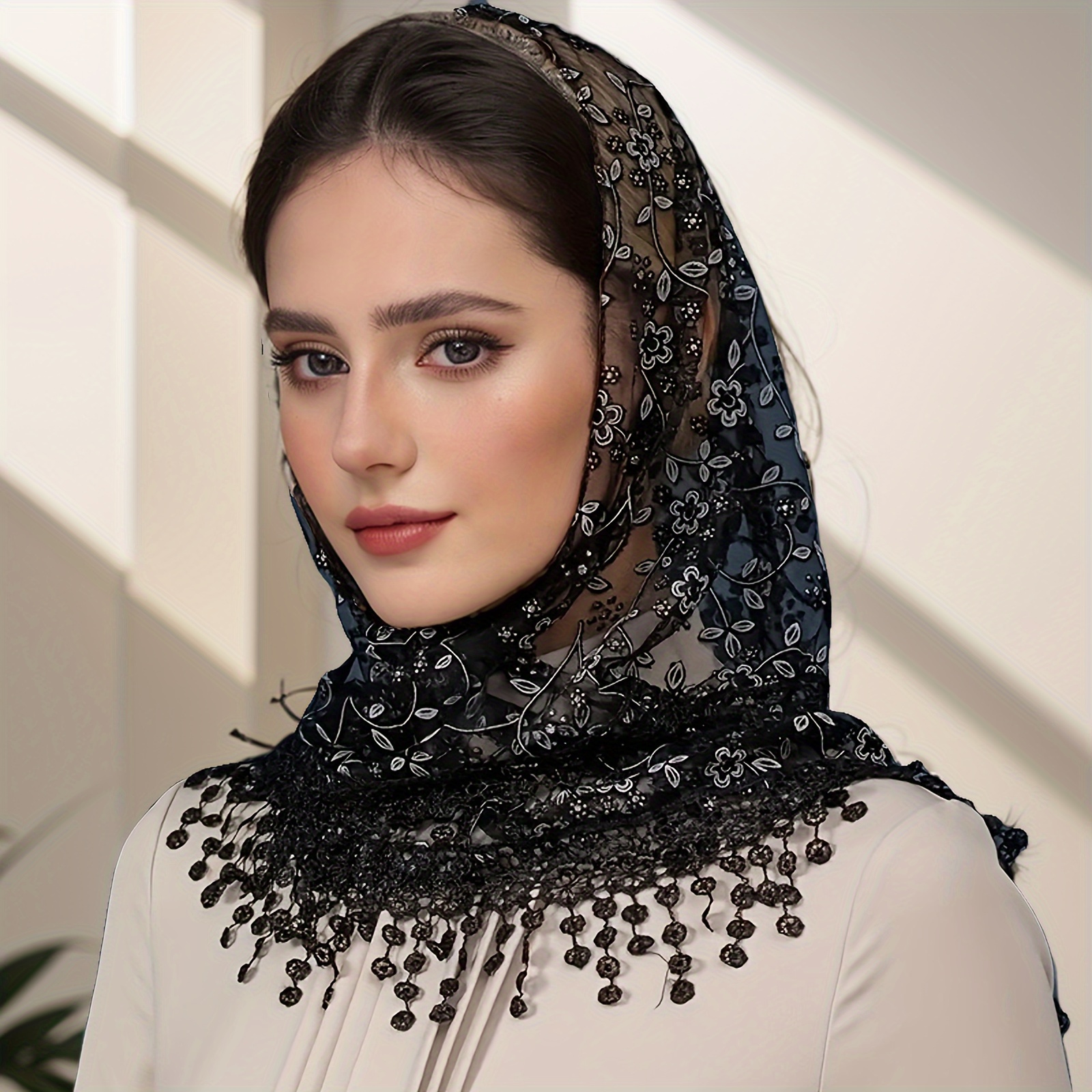 TEMU A Women's Floral Print Lace-trimmed Triangle Scarf, Solid Color Thin Shawl, Elegant Style Headscarf