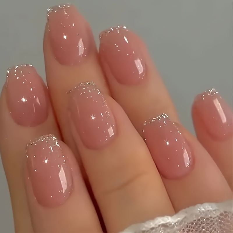 

24pcs Feuilles d'Ongles Nail Wear Paillettes Nude Nail Wear