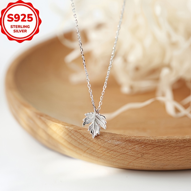 925 Hypoallergenic Minimalist Maple Leaf Pendant Necklace