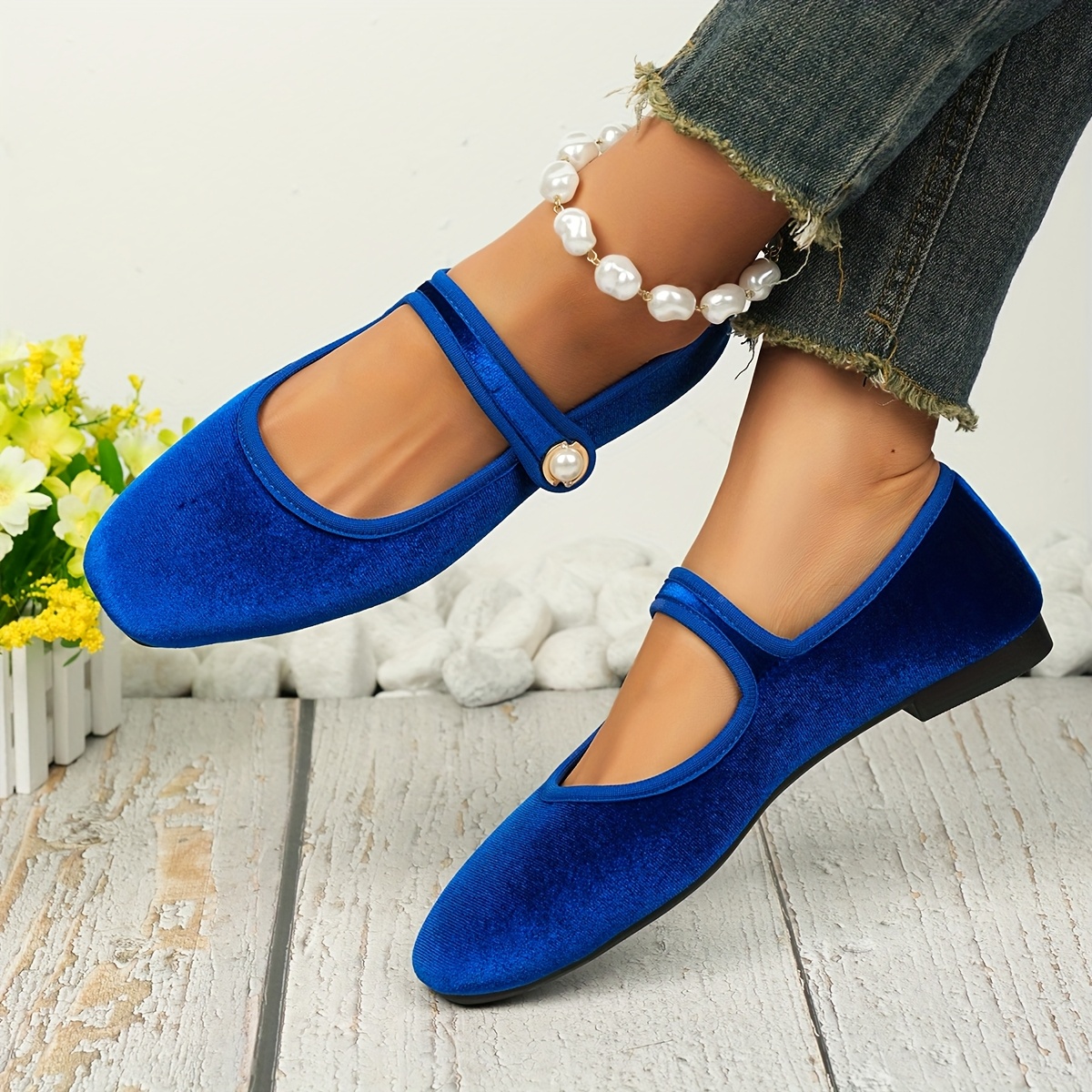 Elegant Women'S Velvet Ballet Flats with Tassel Detail Lightweight,  Slip-On Square Rubber Sole, Fabric Lining, Poly