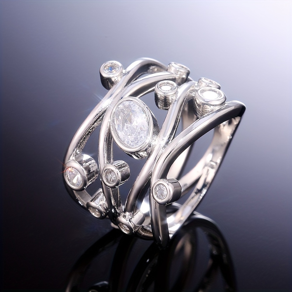 Image of Unique And Stylish Geometric Lines Personalized Ring Set With Zirconia, Suitable For Women' Casual Wear, Engagement, Wedding, Anniversary, And As A Gift.