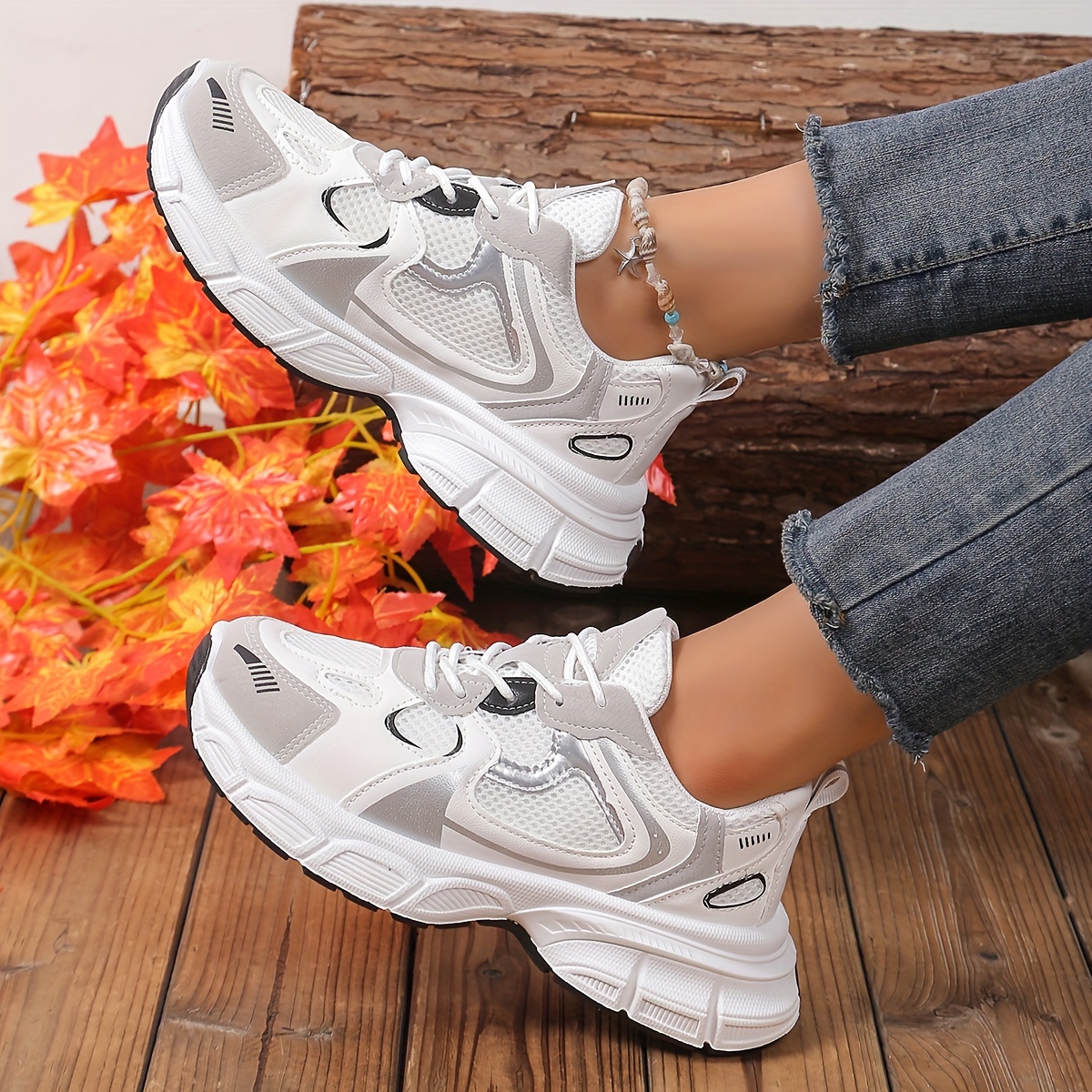 

Women's Fashion Sneakers - Breathable Mesh, Lace-up With Geometric Design, Comfortable Microfiber Lining & Durable Md Sole