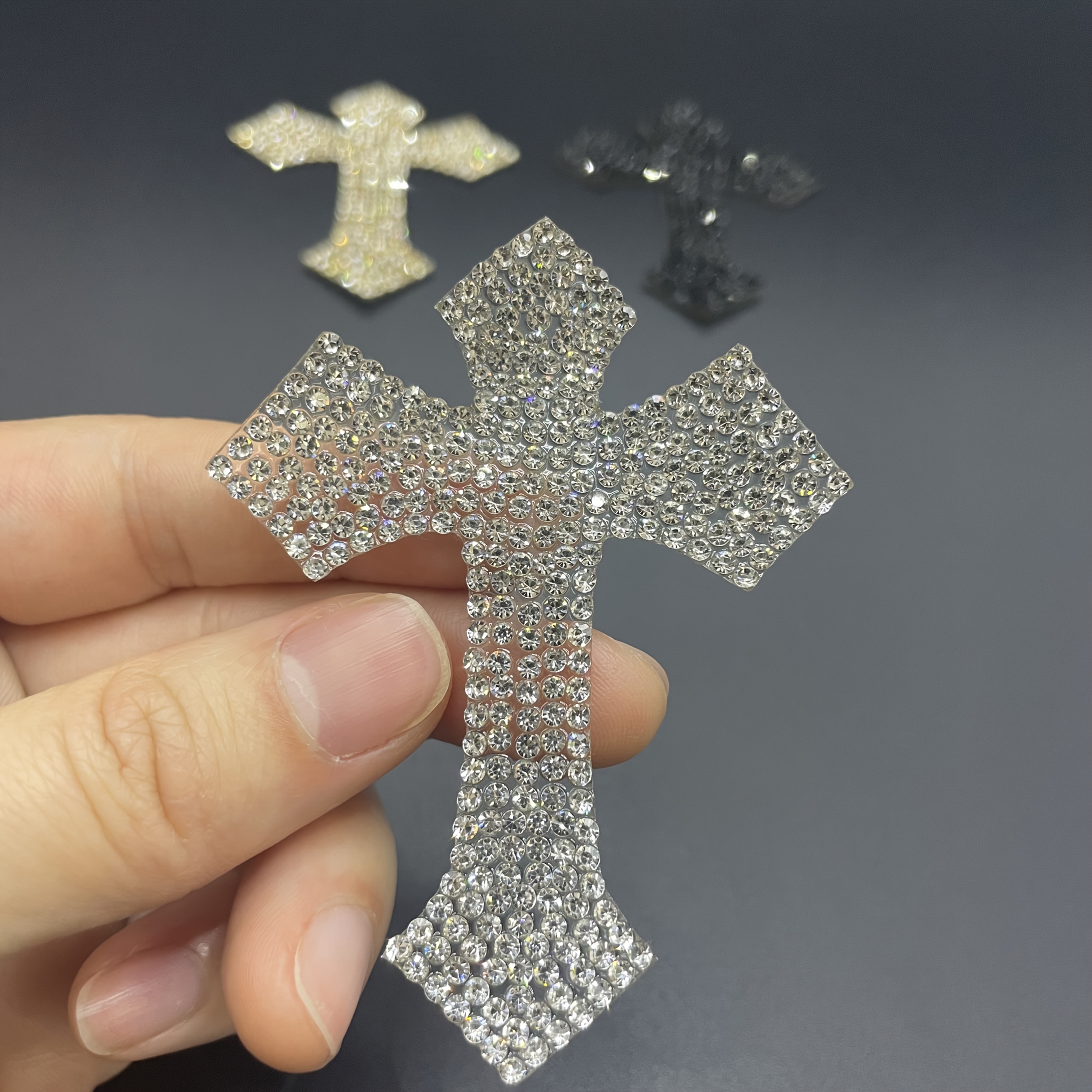 Image of 2pcs Shining Rhinestone Rhinestone Self-adhering, Diy Handicrafts, Suitable For Clothing, Shoes, Bag Decoration