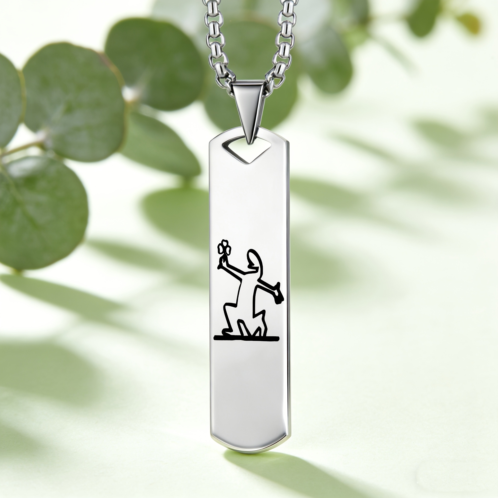 Women's Bouquet Pattern Design Pendant Necklace