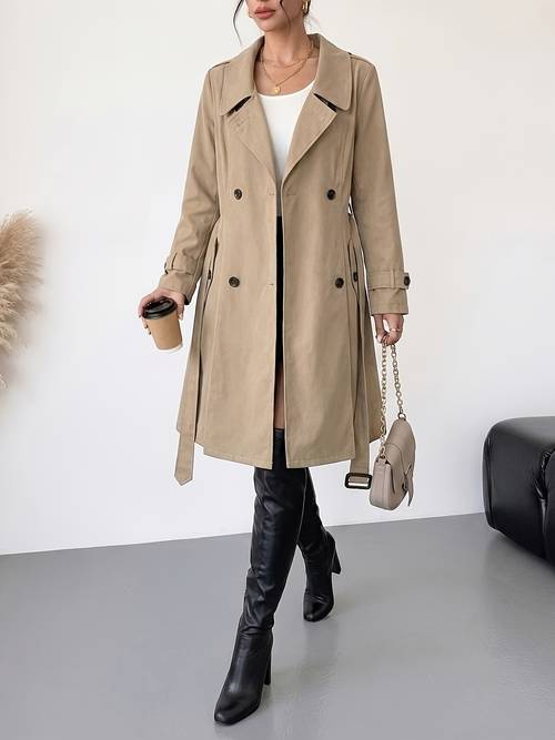 chaqueta de mujer con cintura elástica, puños elásticos y botones