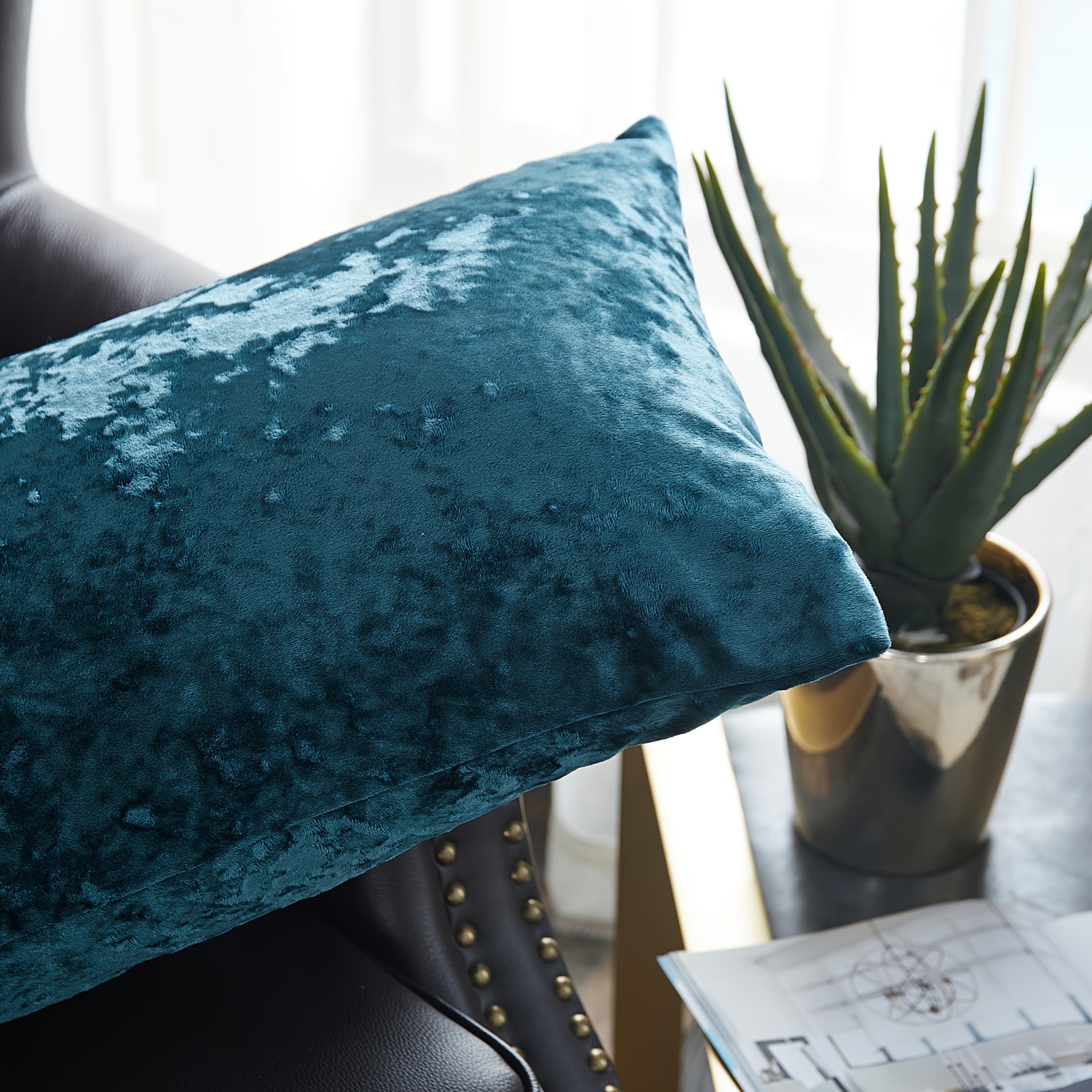 2pcs crushed velvet fuzzy soft decorative throw pillow covers set with double sided no insert stylish cushion cover for sofa couch chair living room bedroom decor Product details 6