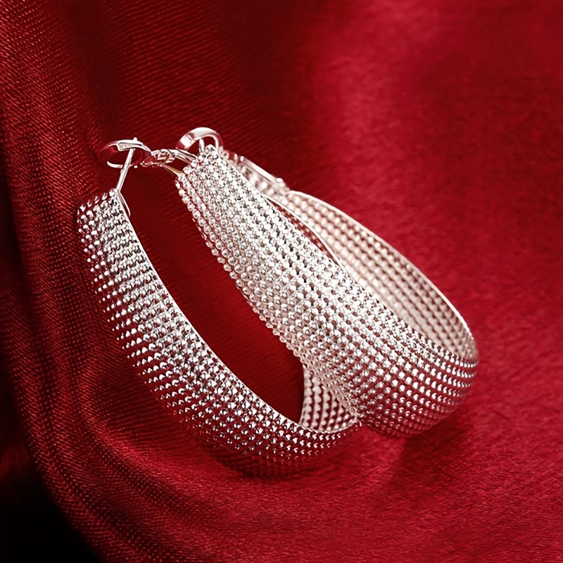 

Exquisite Trend Jewelry Mesh