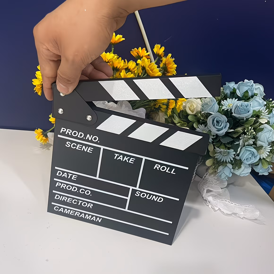 calendario in per direttori creativi 2026 - per riprese con date, ( frontale per , posteriore calendario) segnalibri per scene e riprese, etichette per /produttore/camera - sfondo con testo , per riprese cinematografiche Dettagli dell'articolo 6