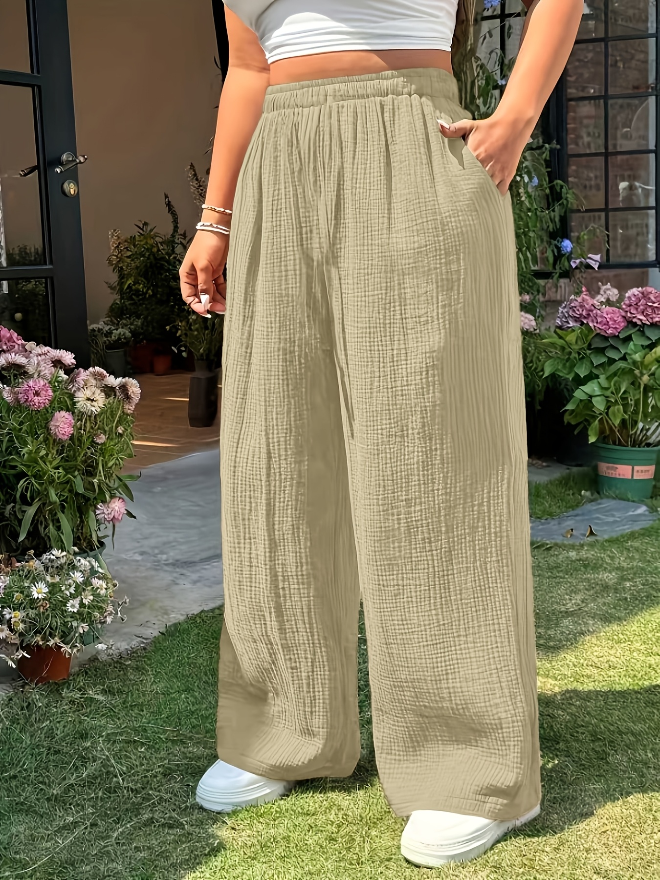 Plus Size, Women's Elegant Summer Wide-Leg Pants, Pleated Fabric and Texture with Bohemian Style in Plus Size