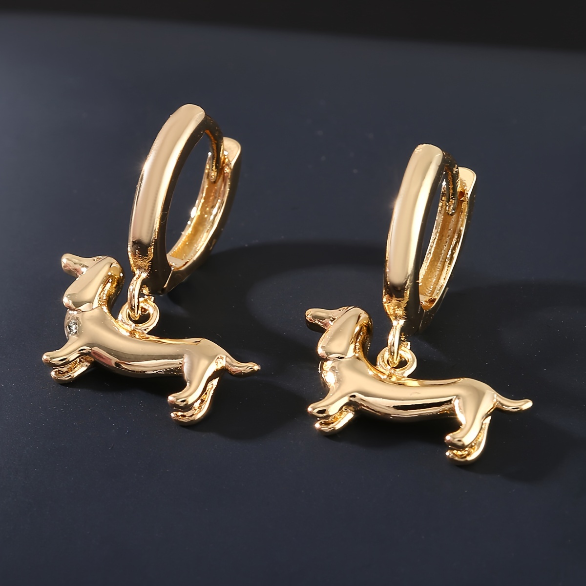 1 Pair Of Copper Temperament Retro Animal Dachshund Pendant Earrings Personalized Trendy Earrings Dating Gift