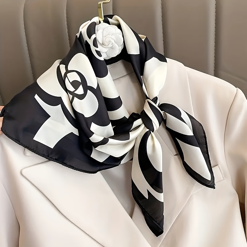 

Polyester Square Scarf - , Wind-resistant, Fashionable Women's Accessory - Print, Ideal For Travel, Beach, And Wear - Decorative With No Feathers, Printed