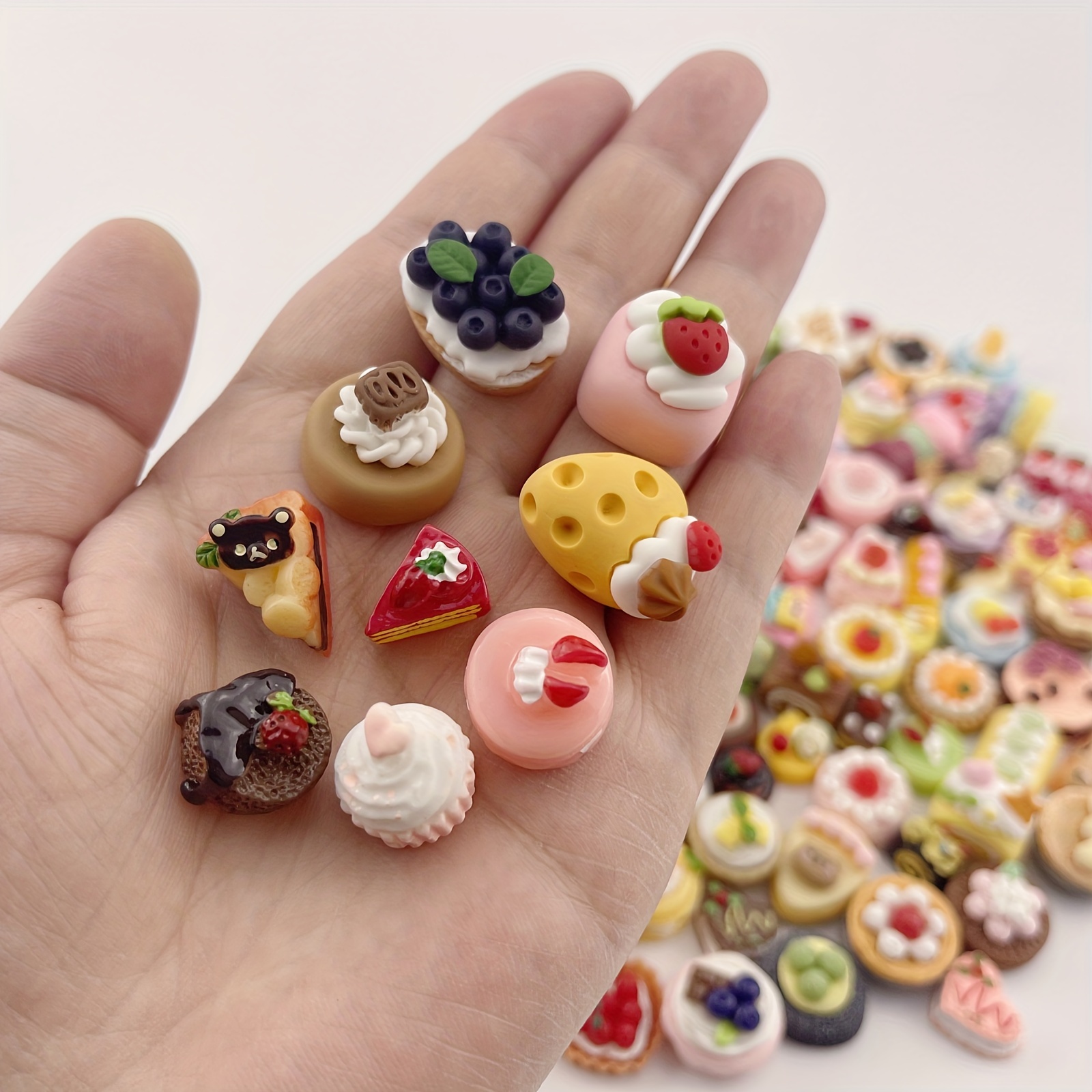 10pcs 20pcs 30pcs Mini Cakes Miniature Food Models Dollhouse Accessories Doll Accessories Kids Toy