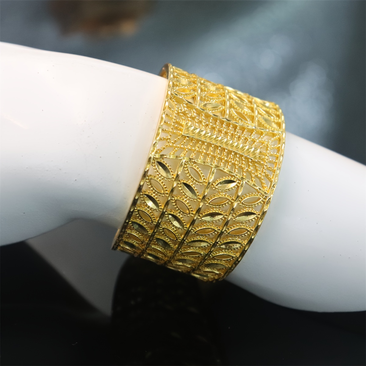 elegant golden dubai flower bangle bracelet with rhinestones alloy   weddings parties details 6