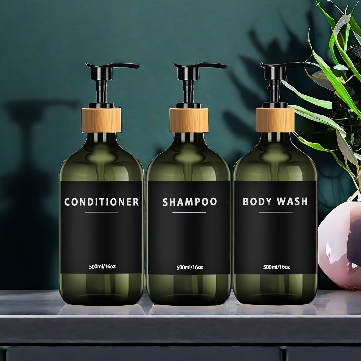 

Ensemble de distributeurs de pompe en plastique sans parfum de 500 ml, 3 pièces - Sans plomb - Distributeurs de revitalisant, de shampoing et de gel douche