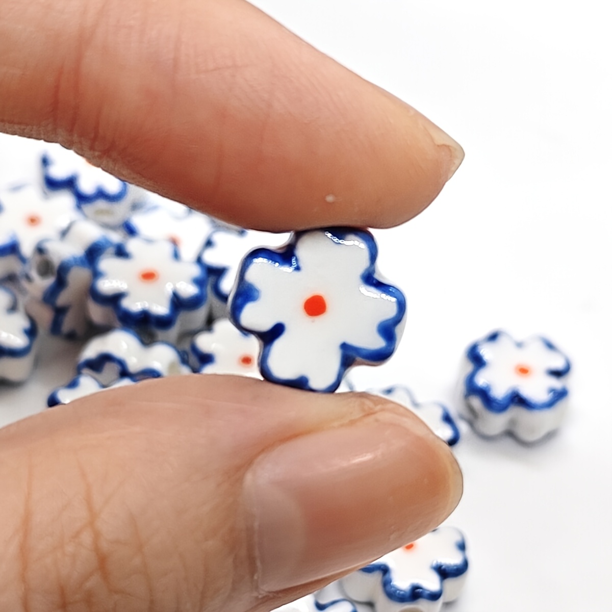 5pcs Blue and White Flower Ceramic Beads for Jewelry Crafting