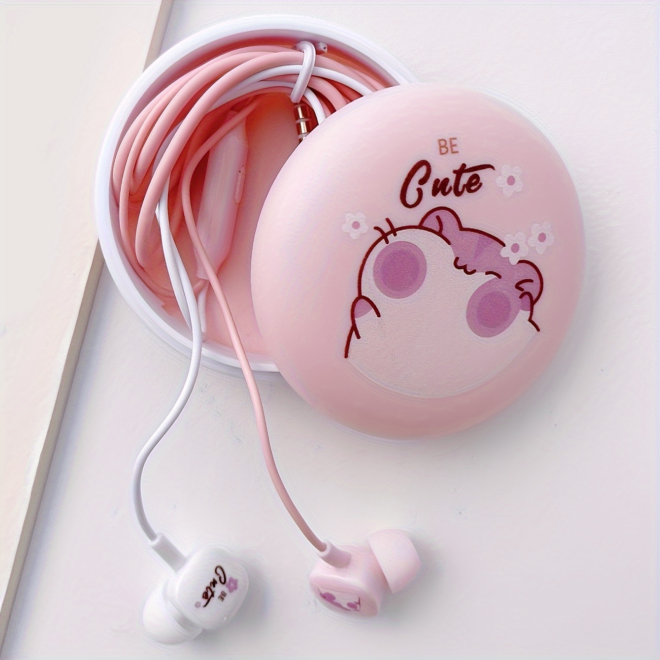 

1set Including Storage Box Cute Hamster Earphones, Wired In-ear Earphones, Cartoon Pattern Earphones