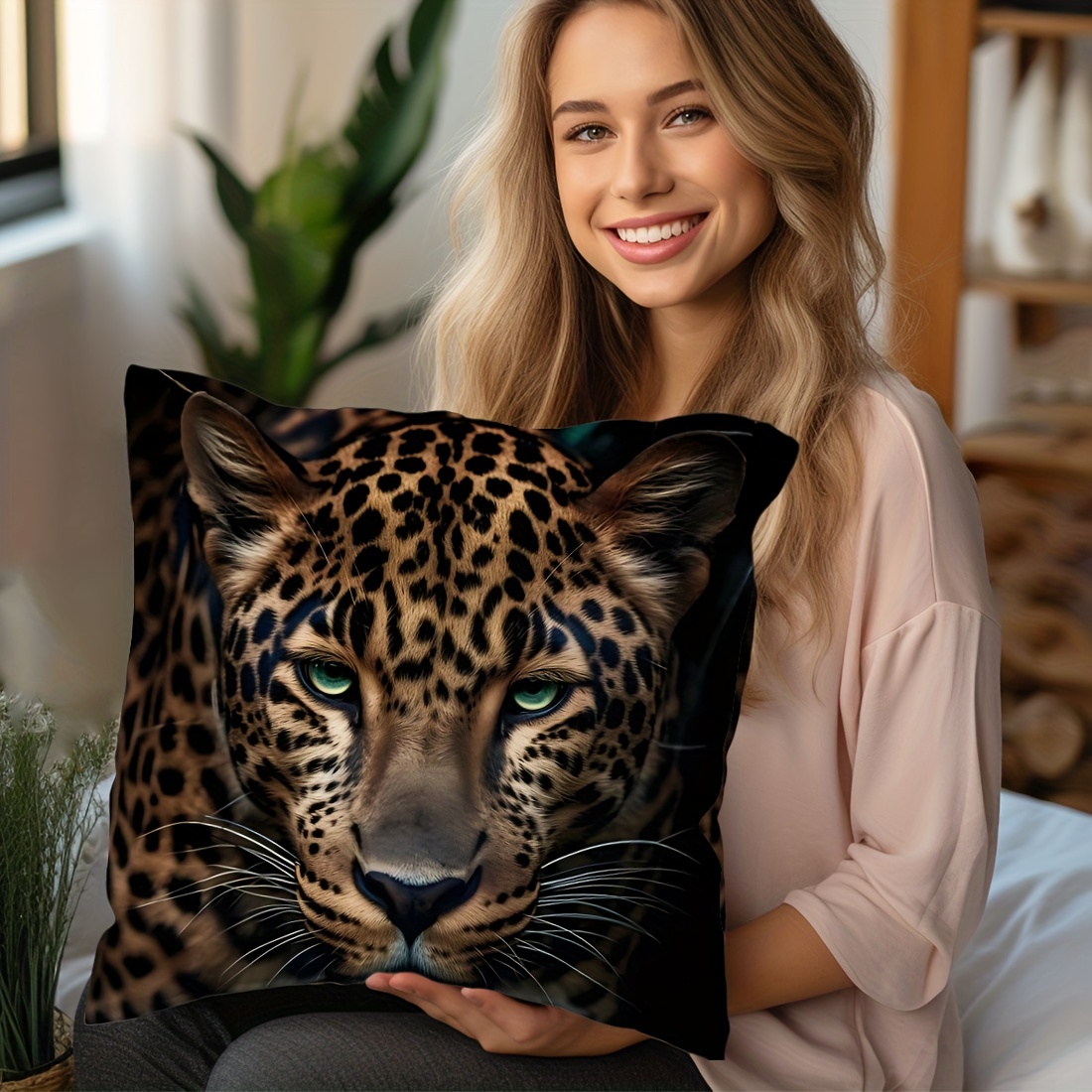 

1pc Leopard Photography Print Pillow Cover, 45x45cm, Peach Skin Velvet Cushion Case For Car, Sofa, Bedroom, Contemporary Style, Home Decor, Soft Touch Decorative Throw Pillow Cover Without Insert