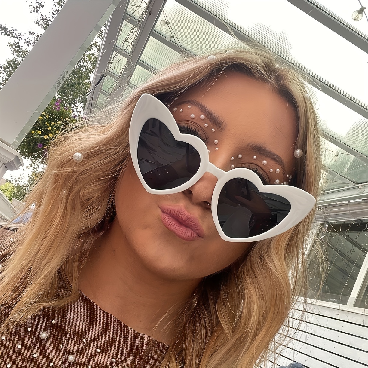 Oversized Love Heart Shaped Glasses Vintage Cat Eye Retro Eyewear Cute Fashion Glasses For Ladies For Music Festival