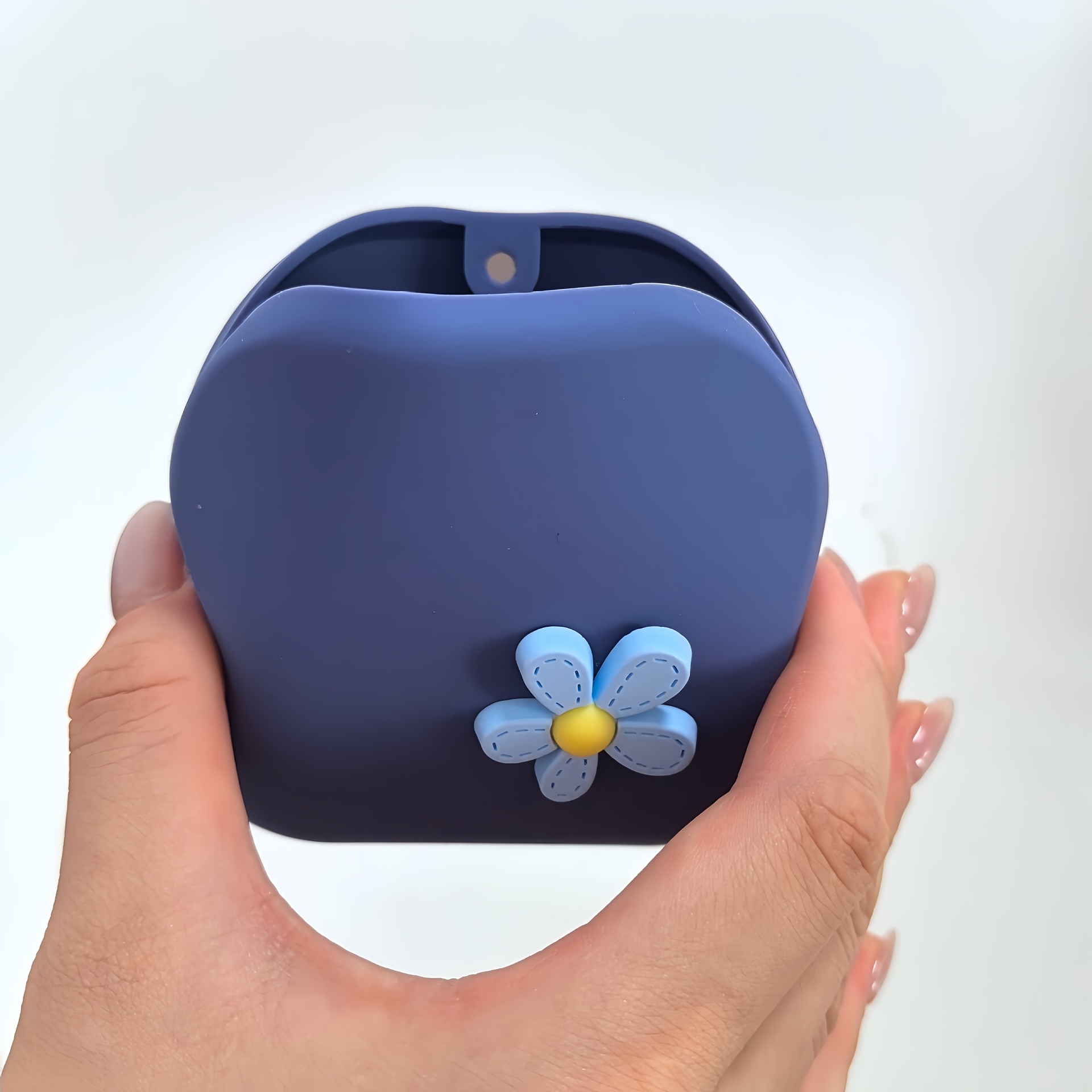 TEMU Custodia Magnetica in Silicone con Motivo e Minuzioso, Custodia Portachiavi con Borsa per la Conservazione Facile, Porta Rossetto, Organizer per